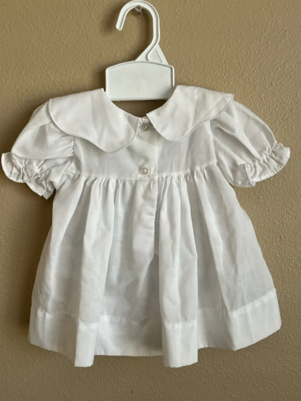Vintage Newborn Baby Dress Embroidered Floral Lightweight Alexis - Picture 2 of 4